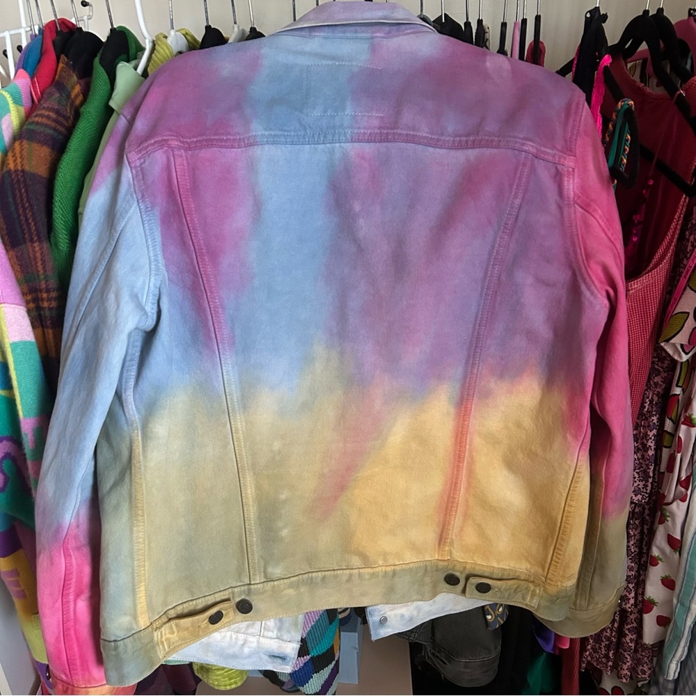 Levi’s Tie Dye Rainbow Trucker Denim Jean Jacket Size Large - Picture 6 of 6